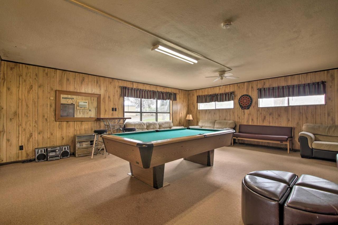 Rustic Lake Buchanan Hideaway With Game Room And Grill Tow Esterno foto