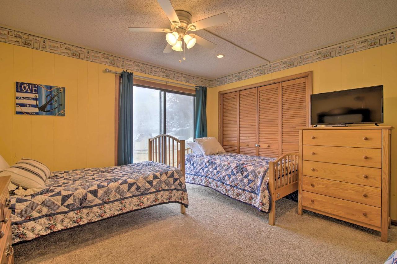 Rustic Lake Buchanan Hideaway With Game Room And Grill Tow Esterno foto