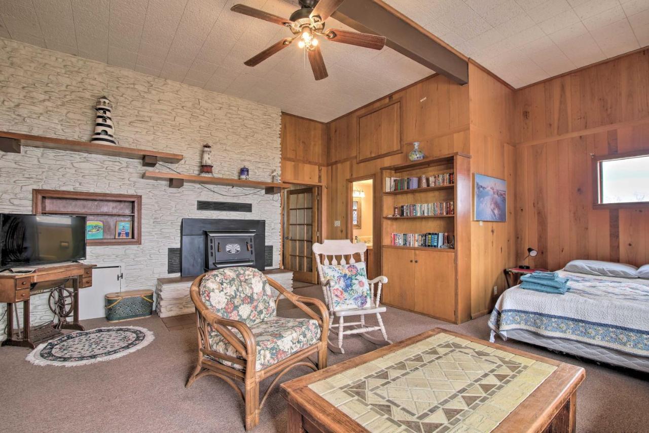 Rustic Lake Buchanan Hideaway With Game Room And Grill Tow Esterno foto