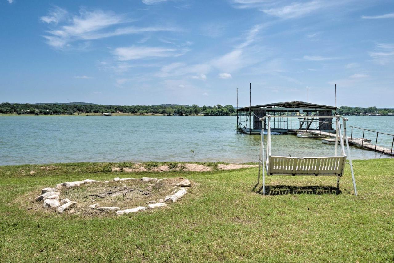 Rustic Lake Buchanan Hideaway With Game Room And Grill Tow Esterno foto